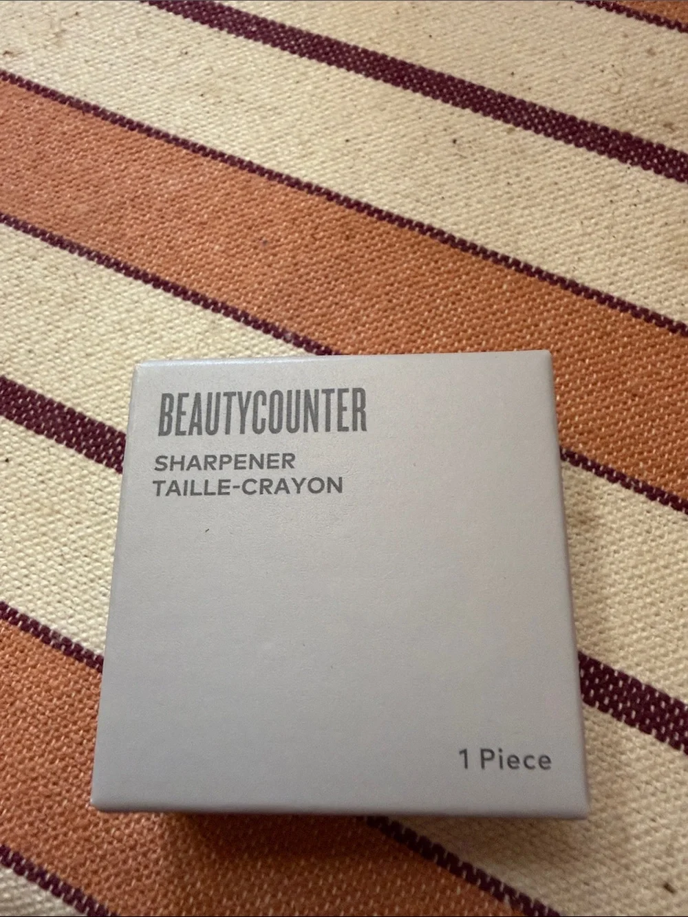 Beautycounter Sharpener in Gray